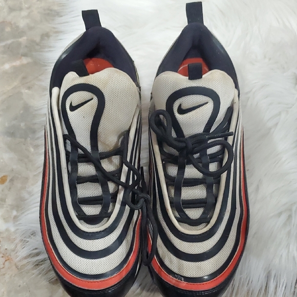 Nike  Air Max 97 Chicago Bulls Black and Red Sneakers with Ripple Design - Picture 1 of 16